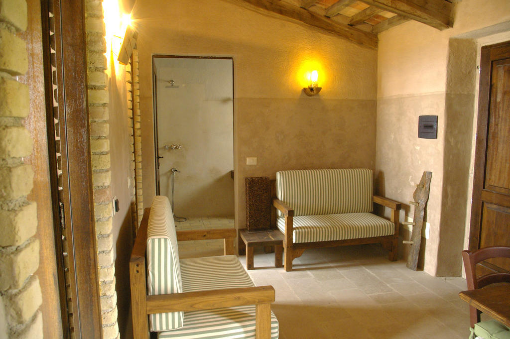 B&B Casale Di Poggioferro Scansano Ruang foto