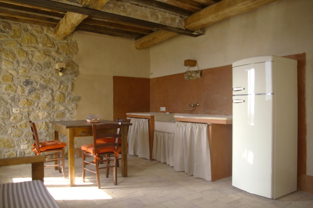 B&B Casale Di Poggioferro Scansano Ruang foto